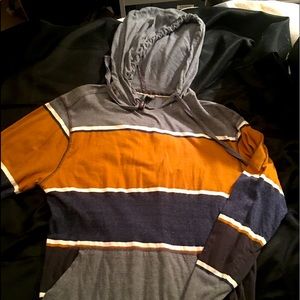 Light Pull over Shirt with Hood
